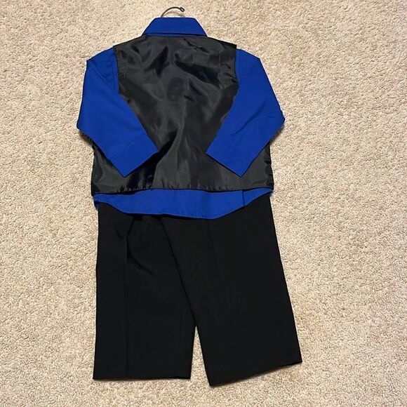 HOLIDAY TRADITIONS BOYS SIZE 24 MONTHS SUIT SET - Picture 3 of 3